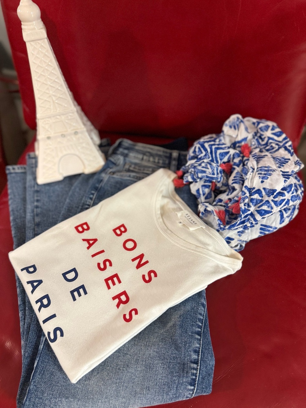 Sezane “Bons Baisers de Paris" White Graphic Tee